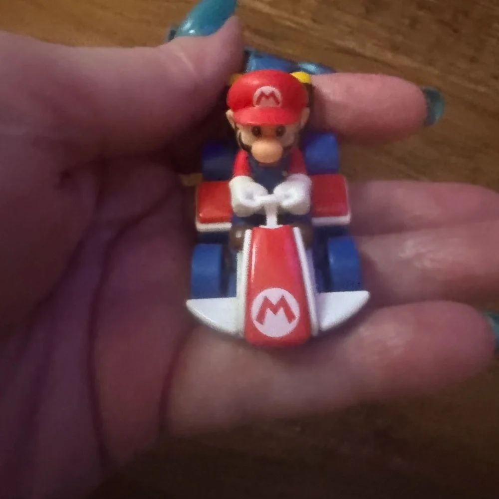 Mario matchbox hotwheels cars Yoshi & Bowser
